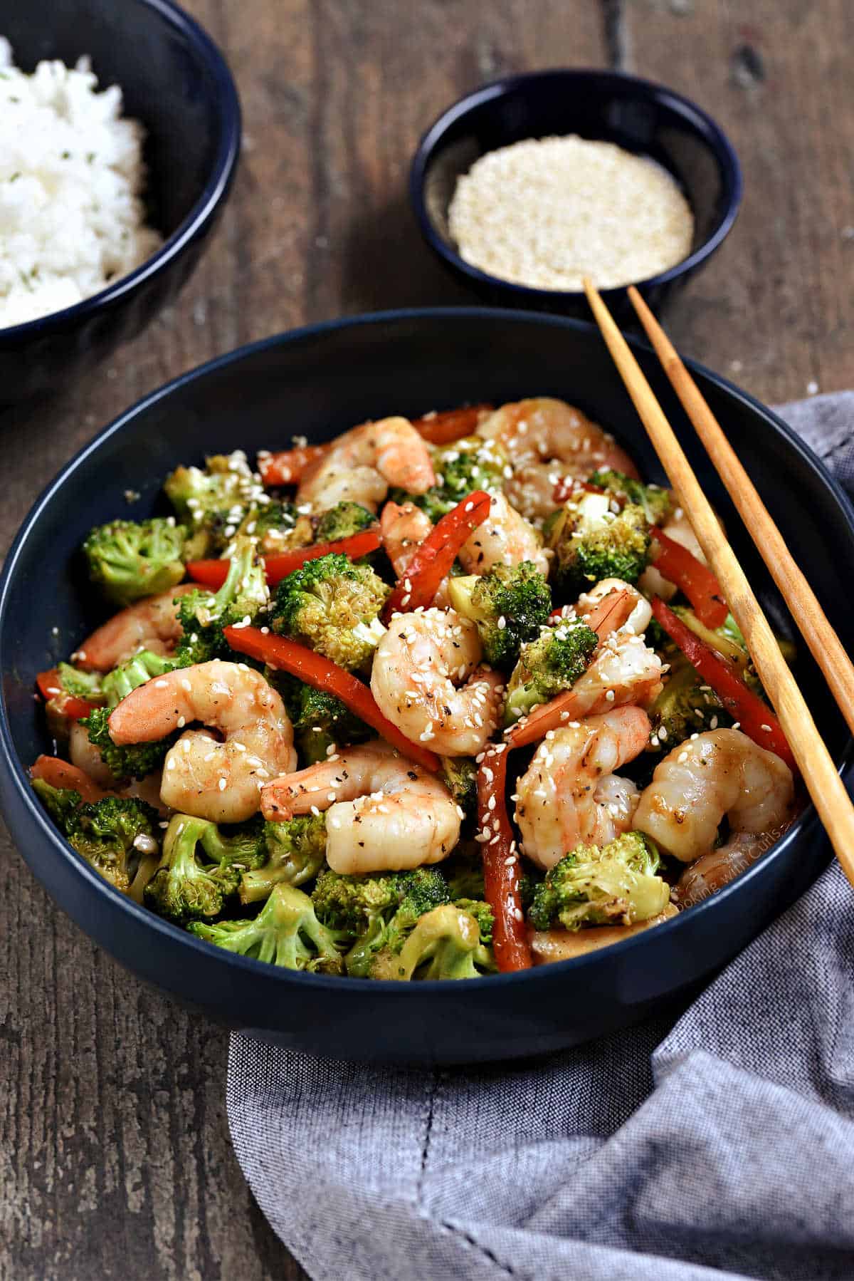 Simple Shrimp Stir Fry [Weeknight Win with Just One Skillet]