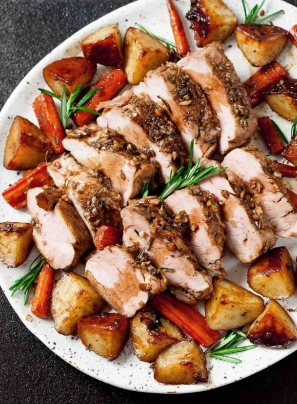 How to Make Sheet Pan Pork Tenderloin and Crispy Potatoes for Dinner