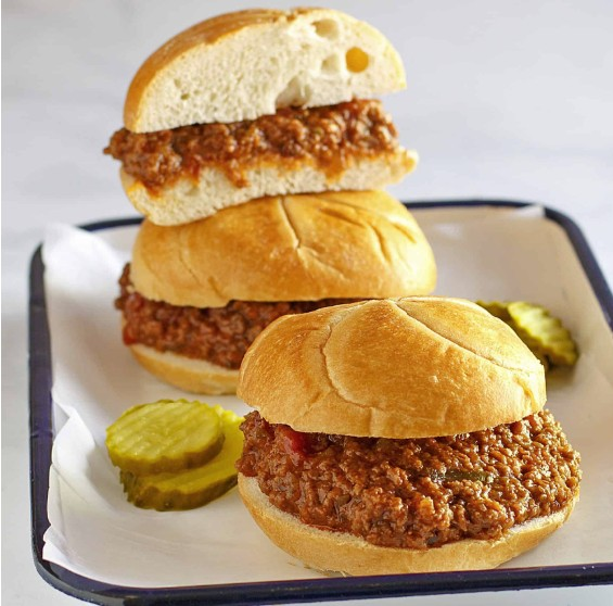 Easy Sloppy Joes in the Slow Cooker [Simple and Budget-Friendly]